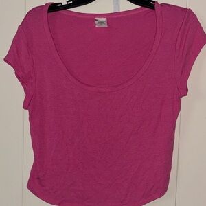 No Boundaries Fuchsia Short Sleeve Tee